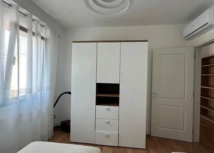 Апартаменты Aurela 1 *